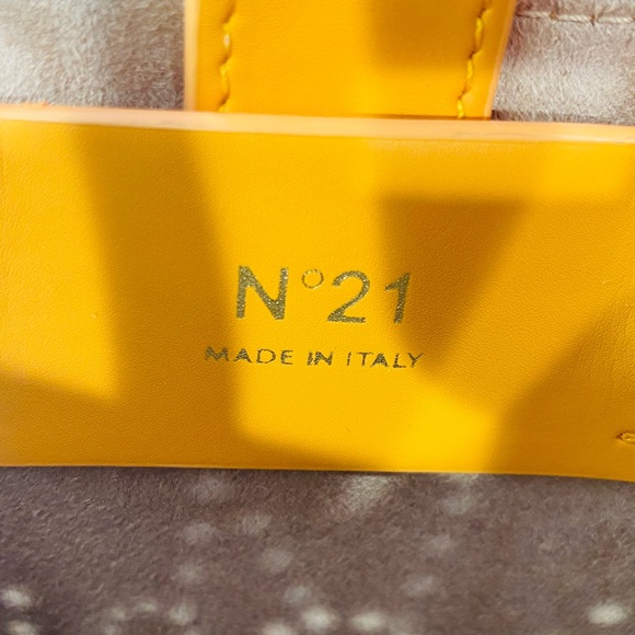 N21 Handbags Micro Shopping Verticale Tote NWOT - Picture 11 of 13